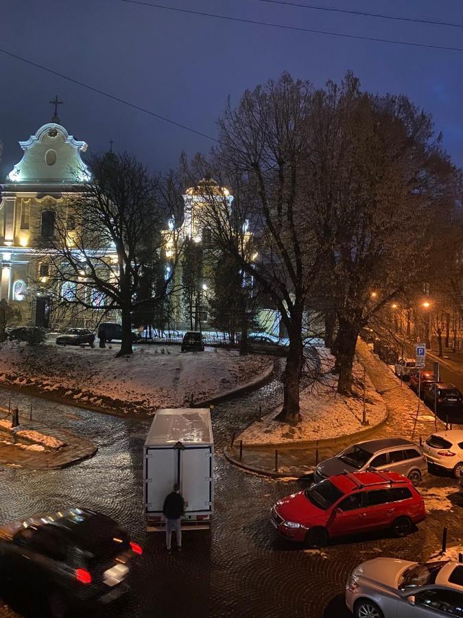 לבוב Квартира На Проспекті Шевченка מראה חיצוני תמונה